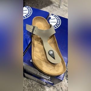 Birkenstock size 35 khaki! Brand new in box I have 4 pairs